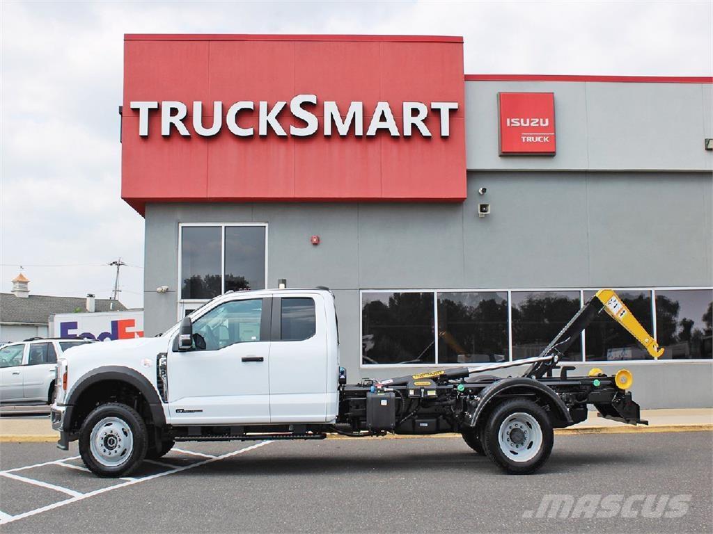 Ford F550 Container Frame trucks