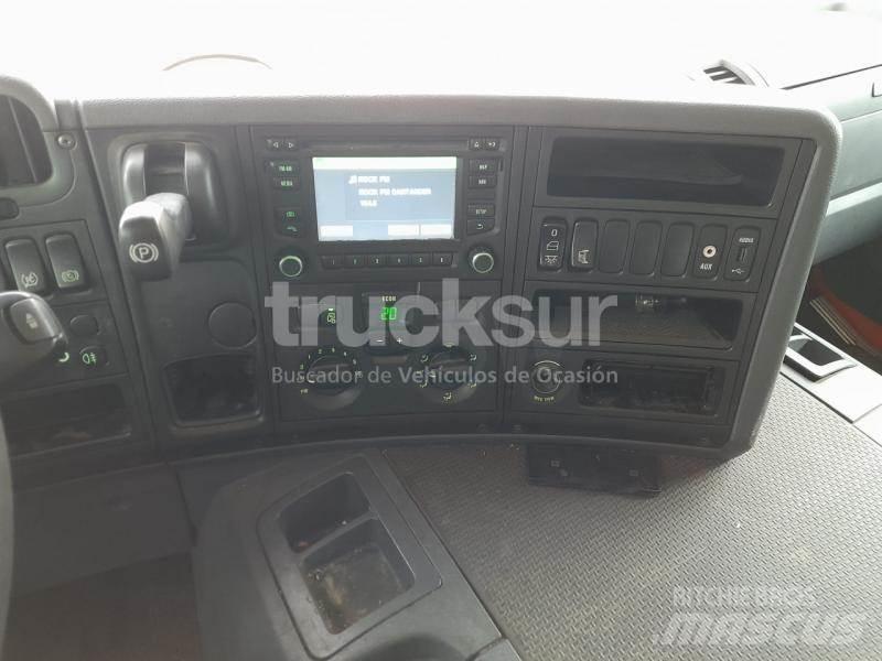 Scania P280 Box body trucks