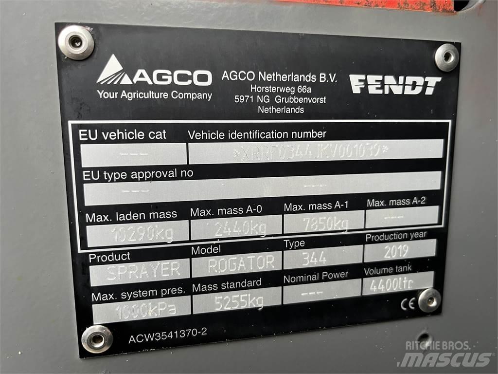 Fendt RG344 Trailed sprayers