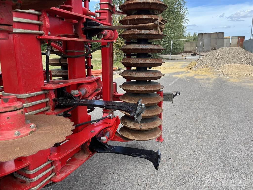 He-Va SUBSOILER Cultivators