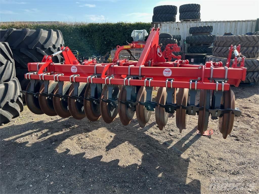 Kverneland FL300 Cultivators