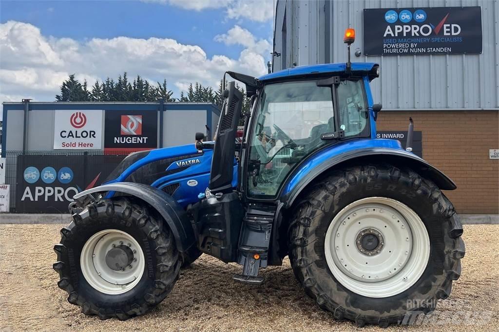 Valtra T234D Tractors