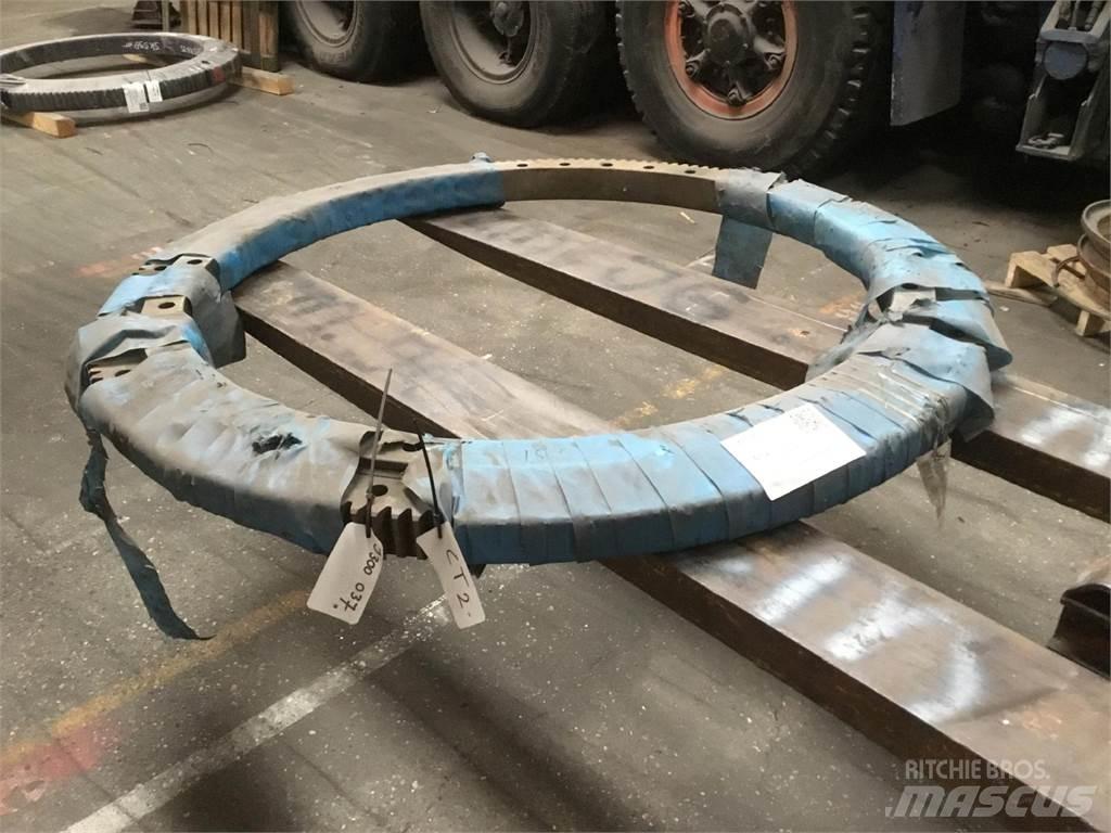  CT 2 slew ring Crane parts and equipment