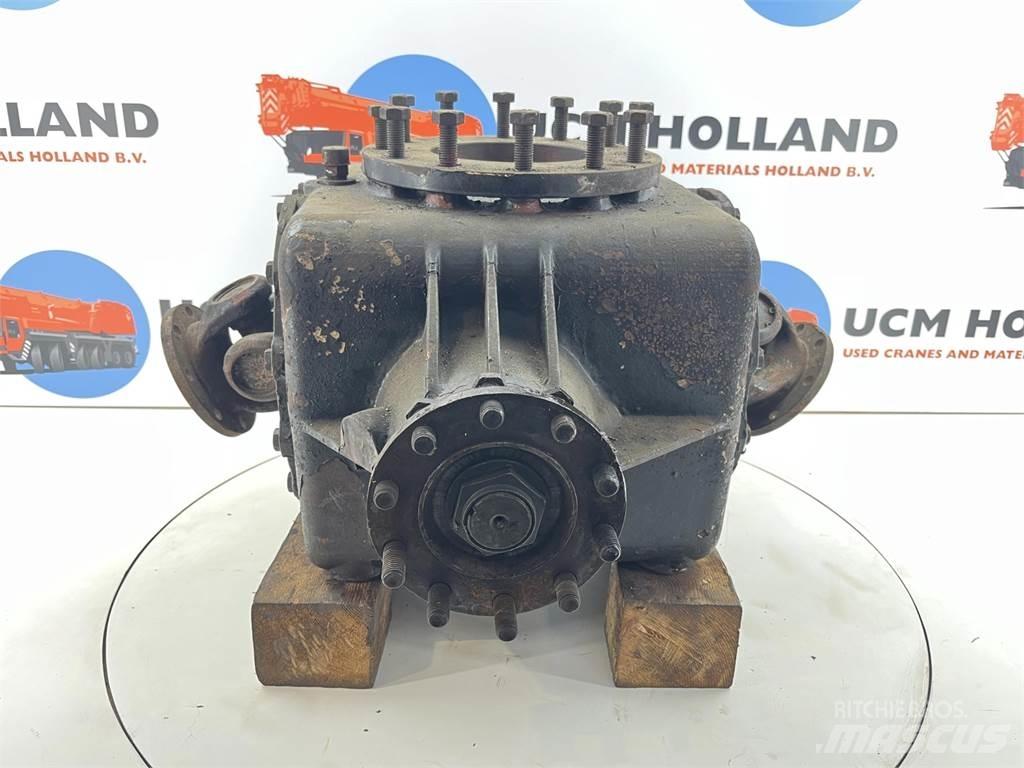 Krupp KMK diff box Crane parts and equipment