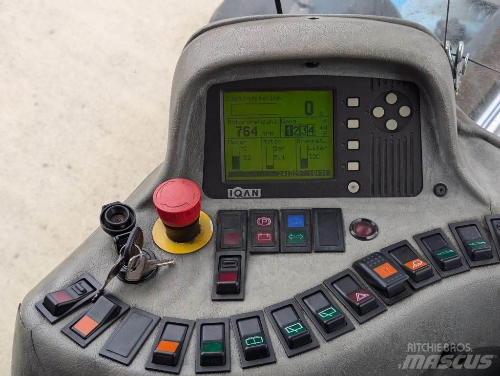 SMV SC4527CA5 Reachstackers