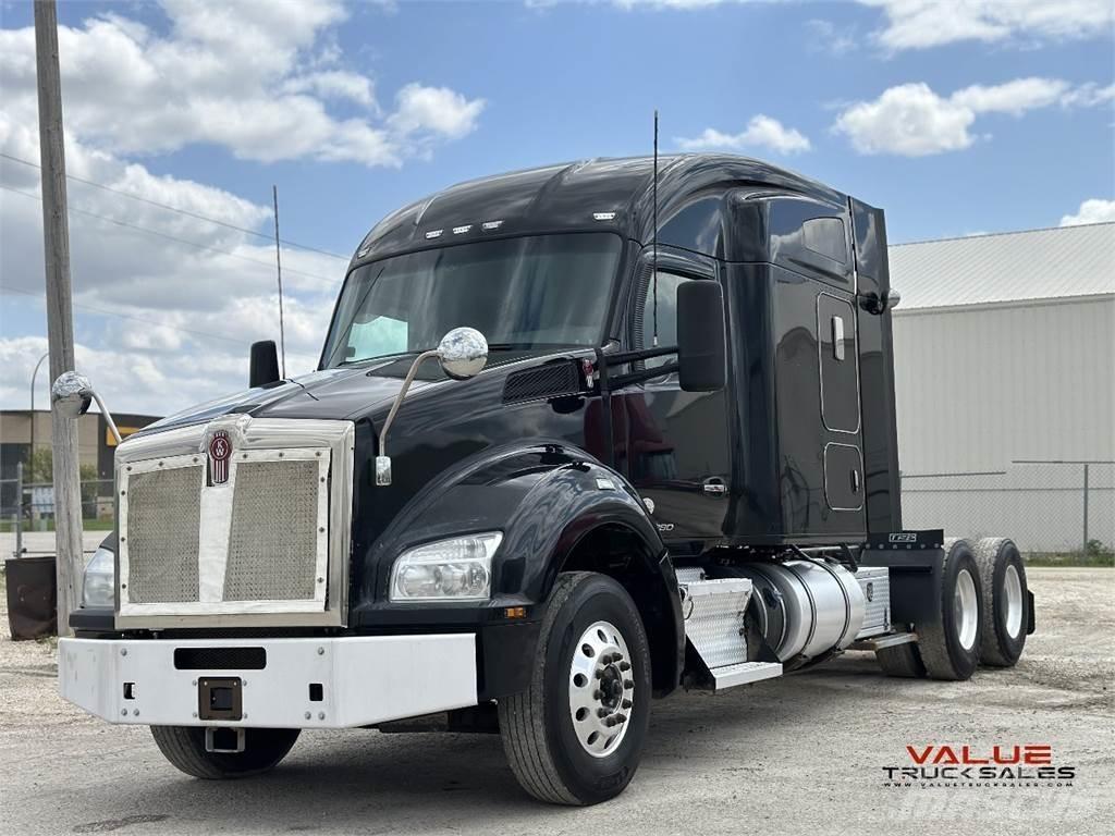 Kenworth T880 Tractor Units