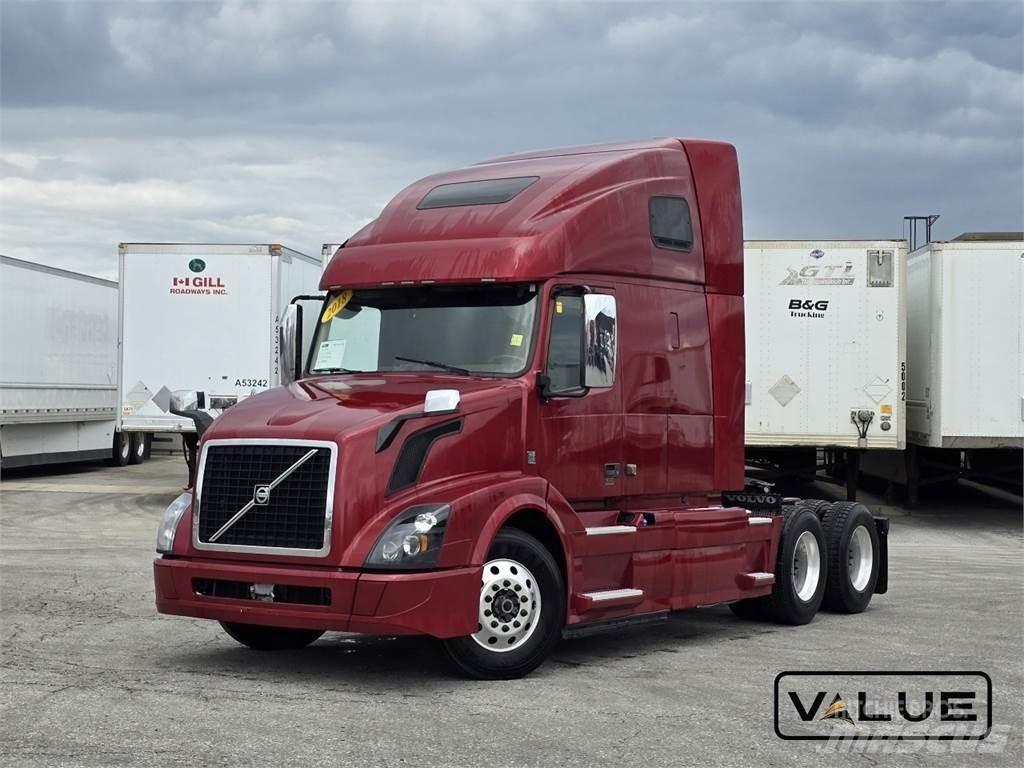 Volvo VNL670 Tractor Units