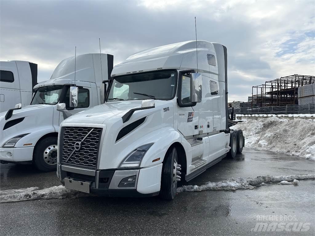 Volvo VNL760 Tractor Units