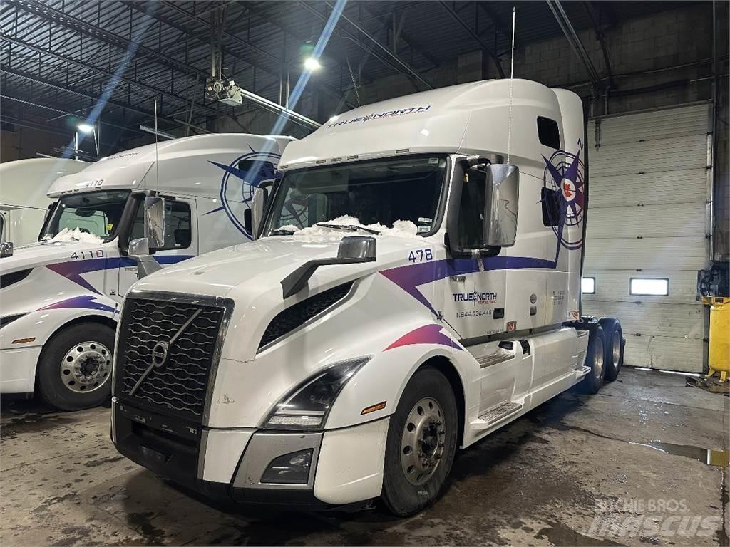 Volvo VNL760 Tractor Units
