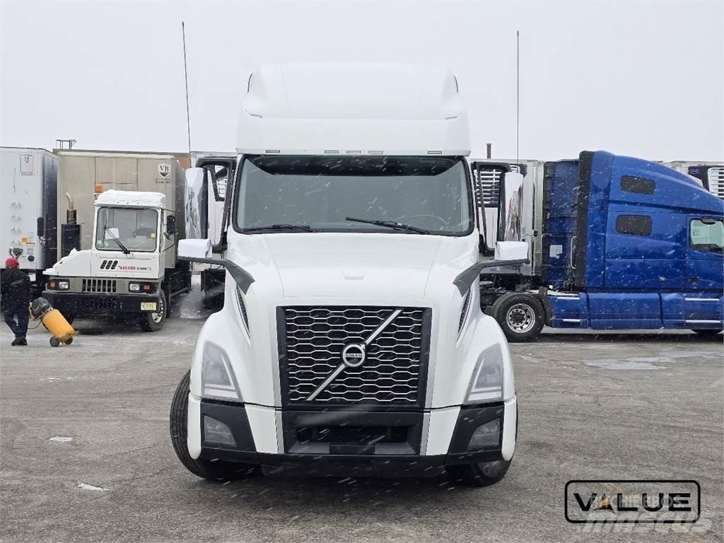 Volvo VNL760 Tractor Units