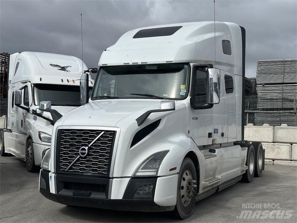 Volvo VNL760 Tractor Units