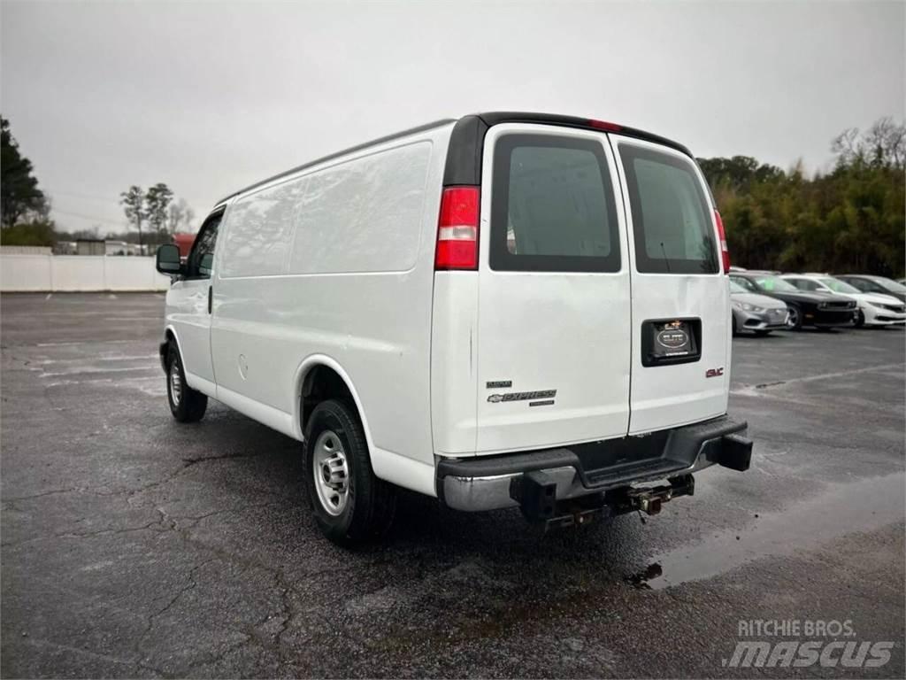 GMC Savana Construction - Others