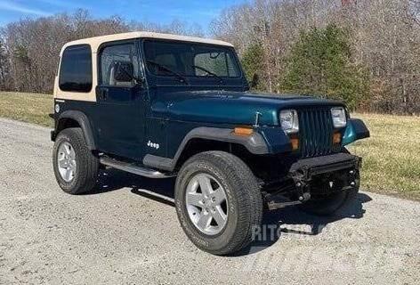 Jeep Wrangler Construction - Others
