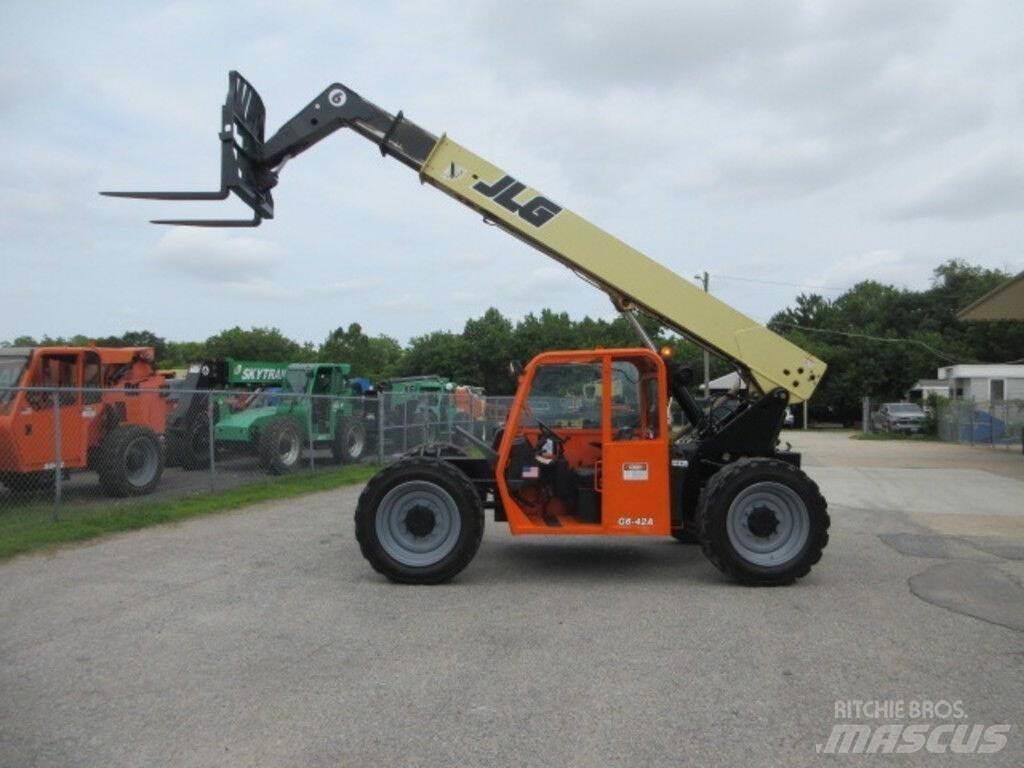 JLG G6-42A Construction - Others