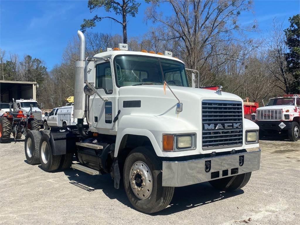 Mack CH613 Construction - Others