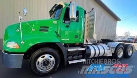 Mack CXU613 Construction - Others
