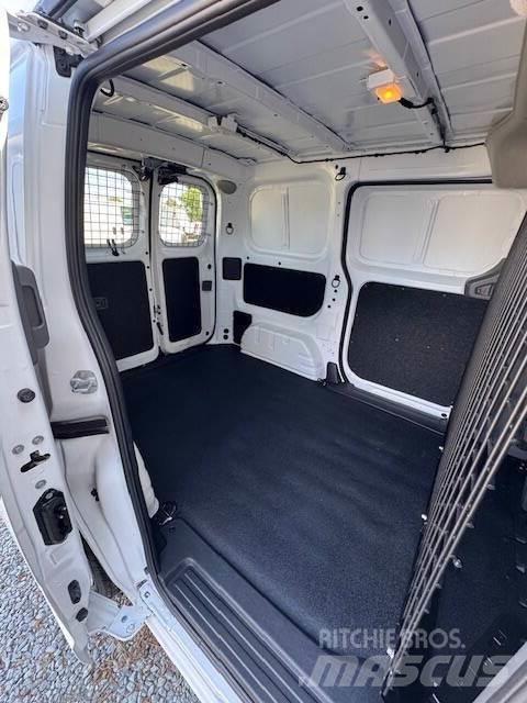 Nissan NV200 Construction - Others