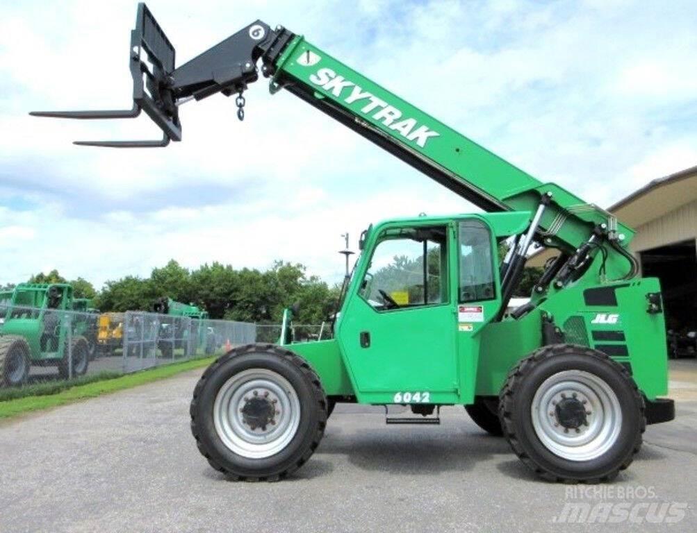SkyTrak 6042 Construction - Others