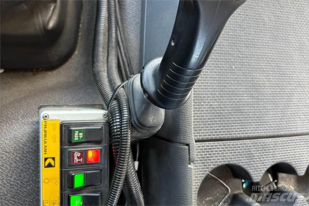Volvo FMX Cable lift demountable trucks