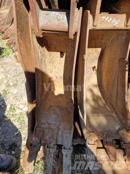 Volvo S45 Buckets