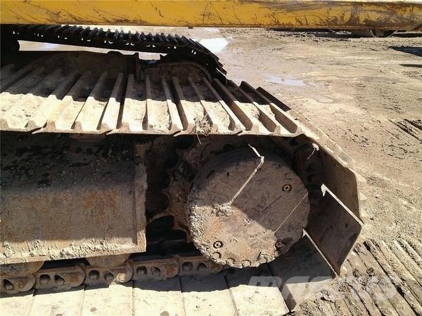 Komatsu PC300 LC-7 Crawler excavators