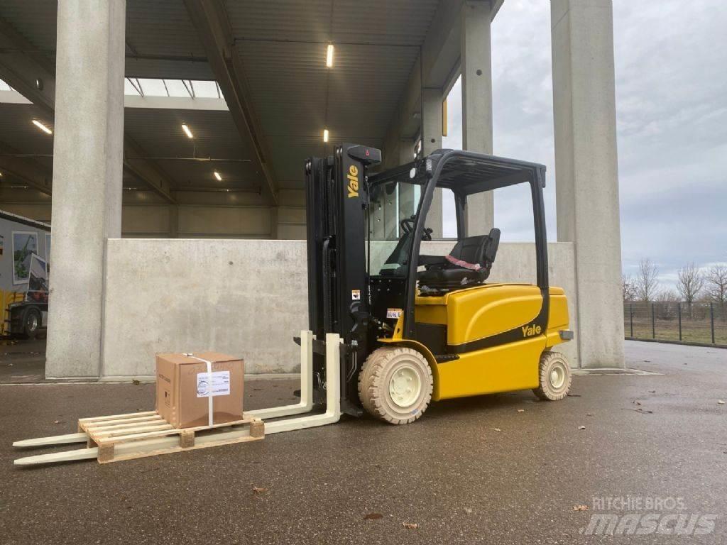 Yale ERP35VL Electric forklift trucks