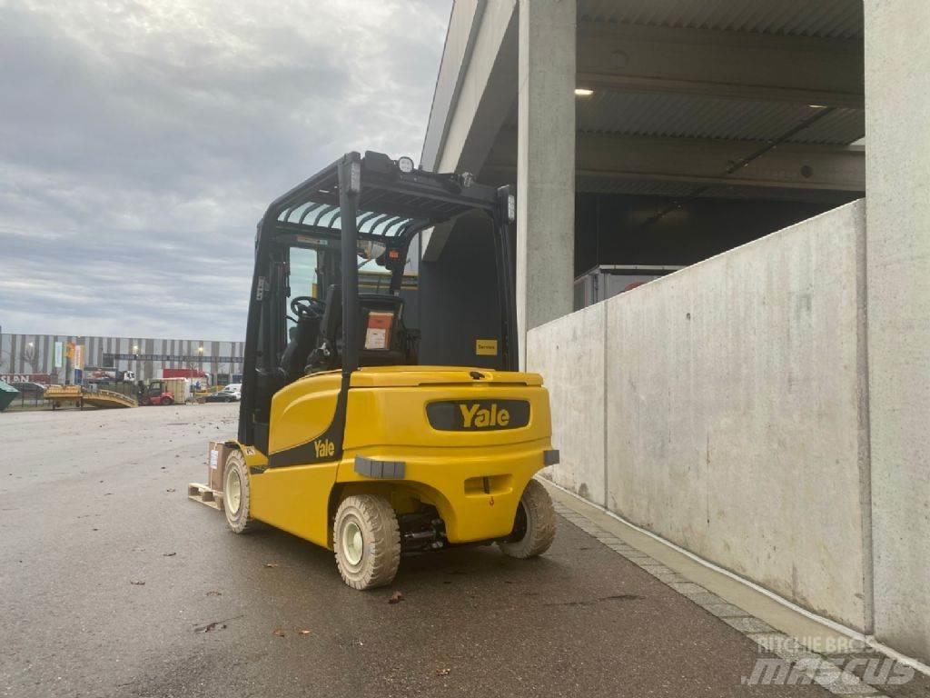 Yale ERP35VL Electric forklift trucks