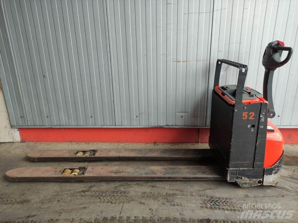 BT LWE250 Low lifter