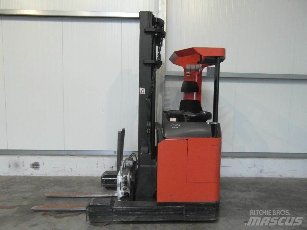 BT RRE2/15 Reach trucks