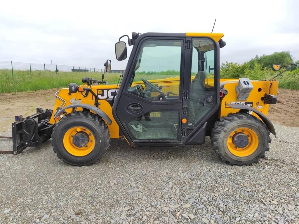 JCB 525-60 Hi Viz Telescopic handlers