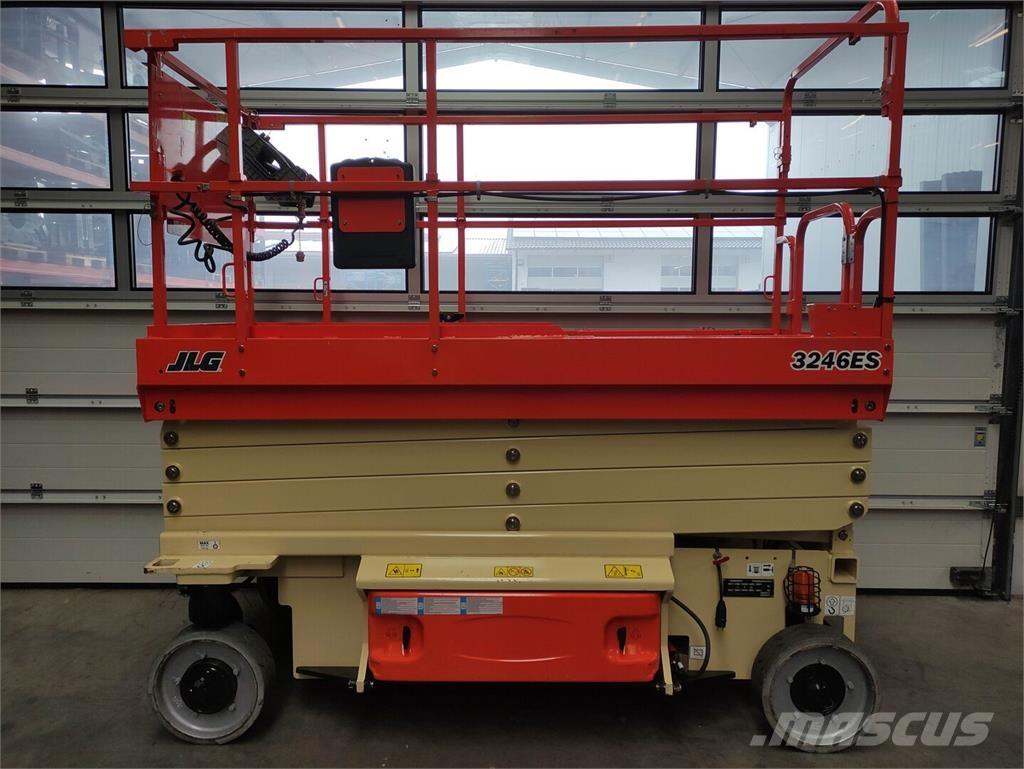 JLG 3246ES Scissor lifts