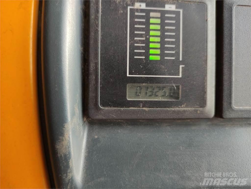 Jungheinrich EJCZ16 Pedestrian stacker