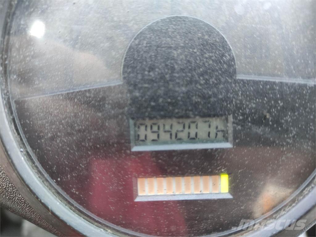 Linde E30-336-03 (LACK NEU) Electric forklift trucks