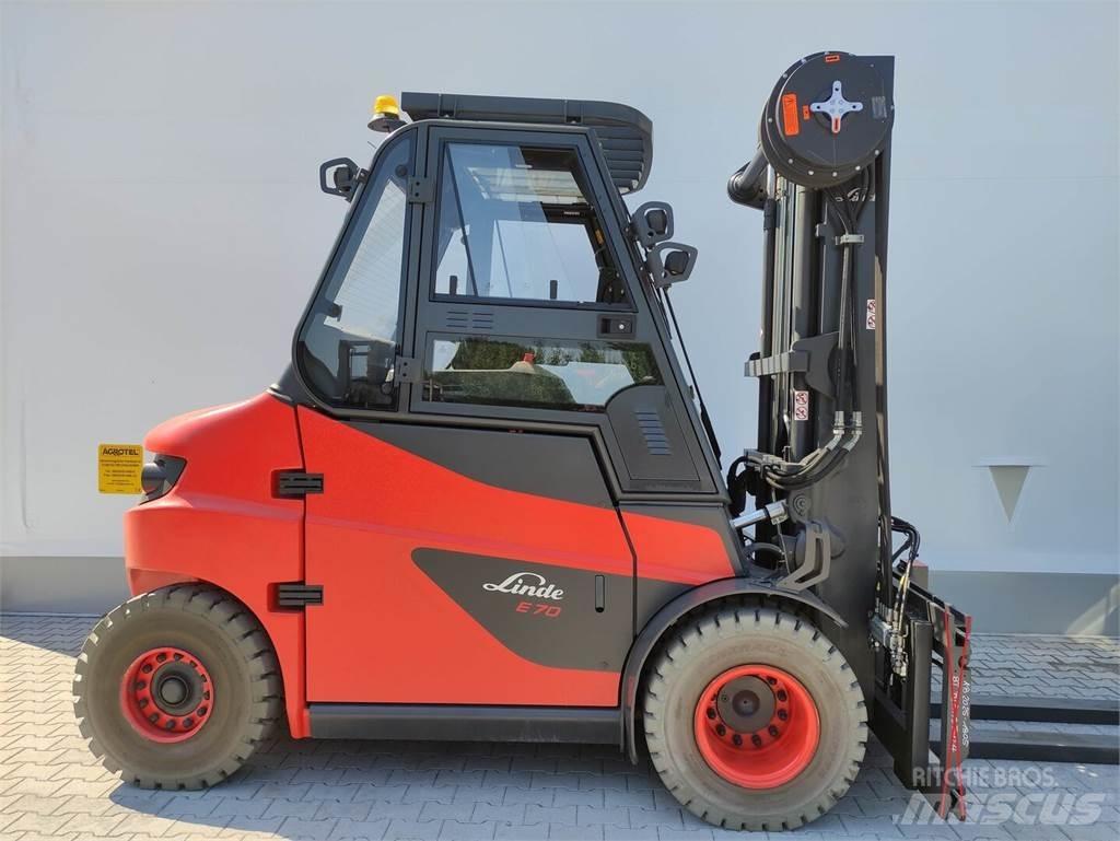 Linde E70-01-127 Electric forklift trucks