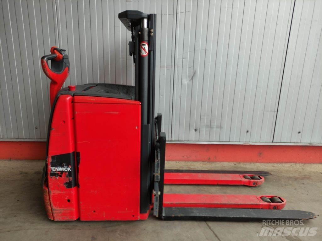 Linde L16-1173 Pedestrian stacker