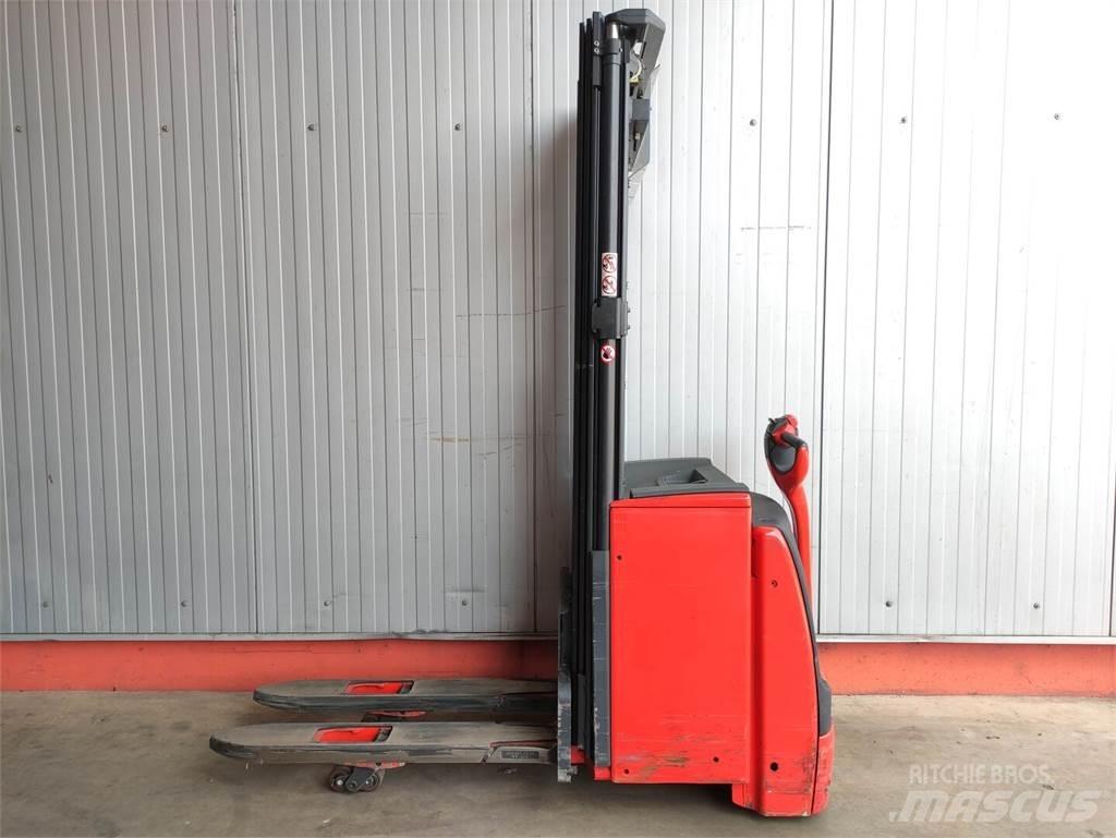 Linde L16i-1173 Pedestrian stacker