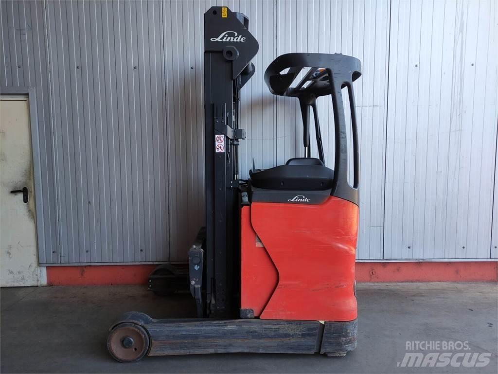 Linde R16-01-112 Reach trucks
