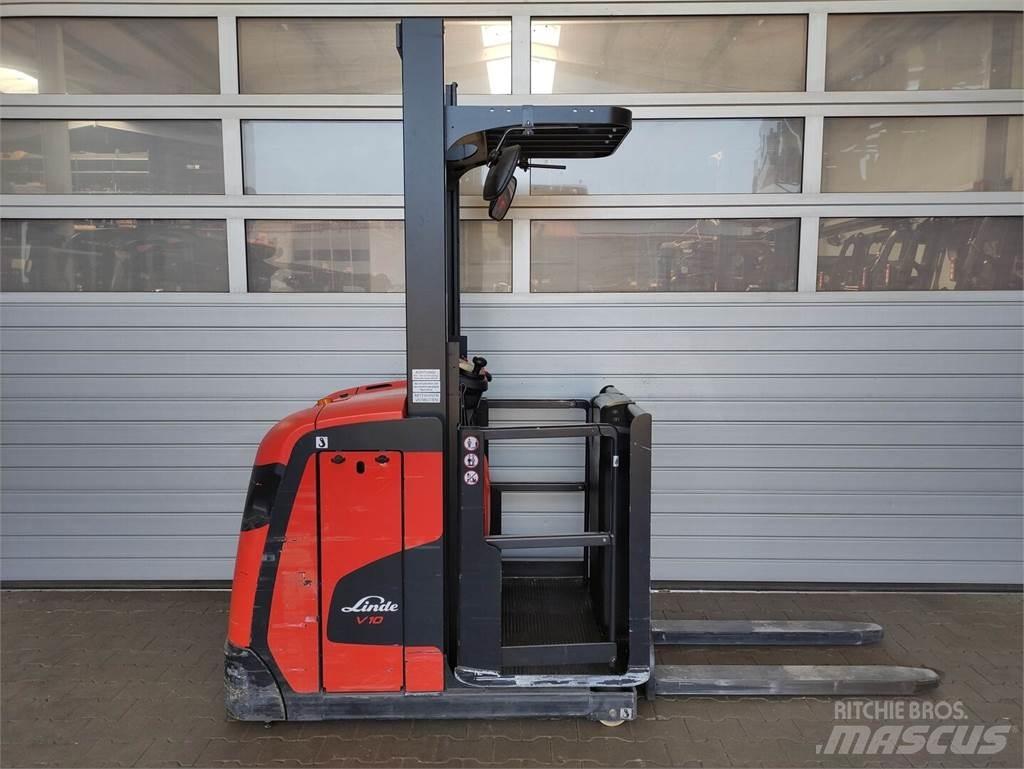Linde V10-02 High lift order picker