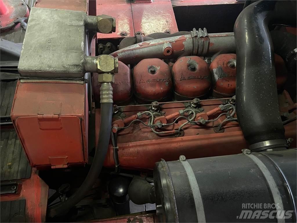  O&amp;K V80 Diesel trucks