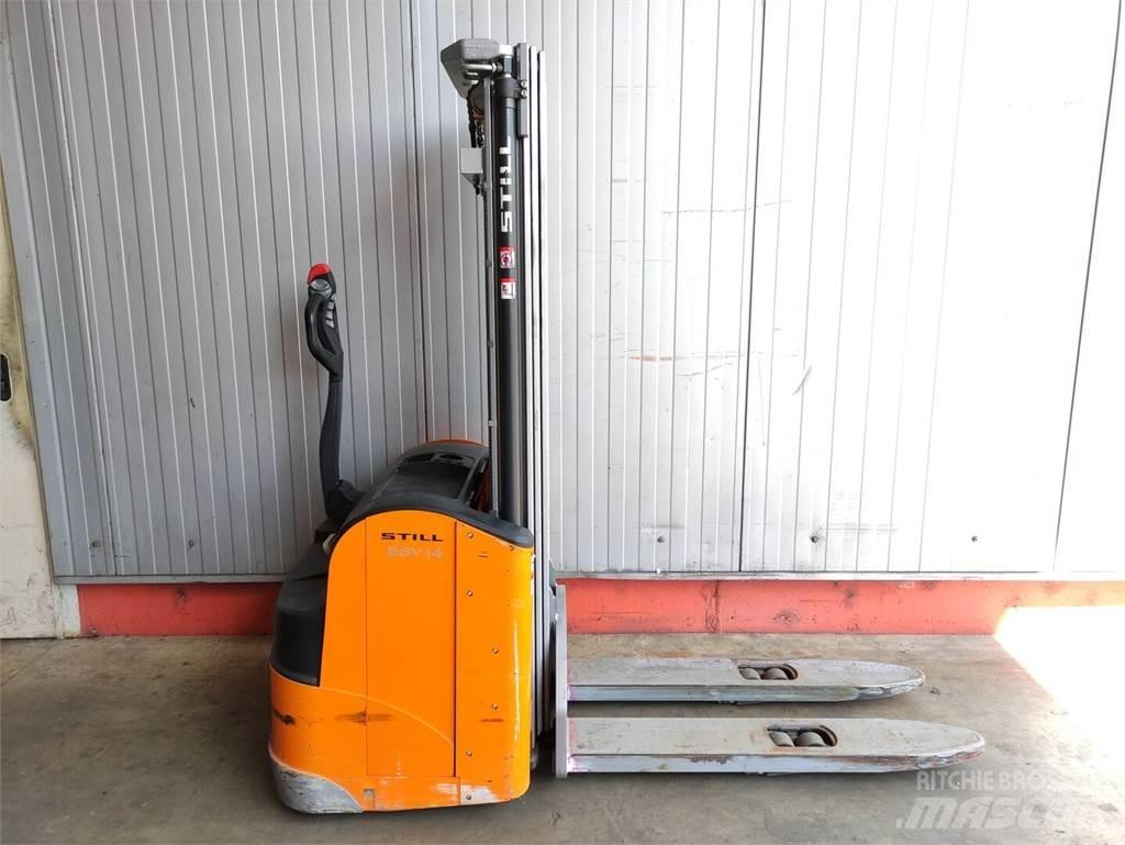 Still EGV 14 Pedestrian stacker