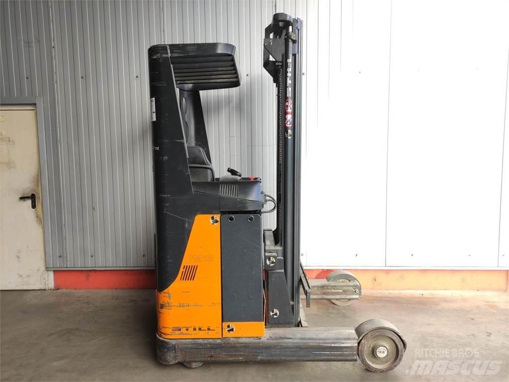 Still FM 12 Reach trucks