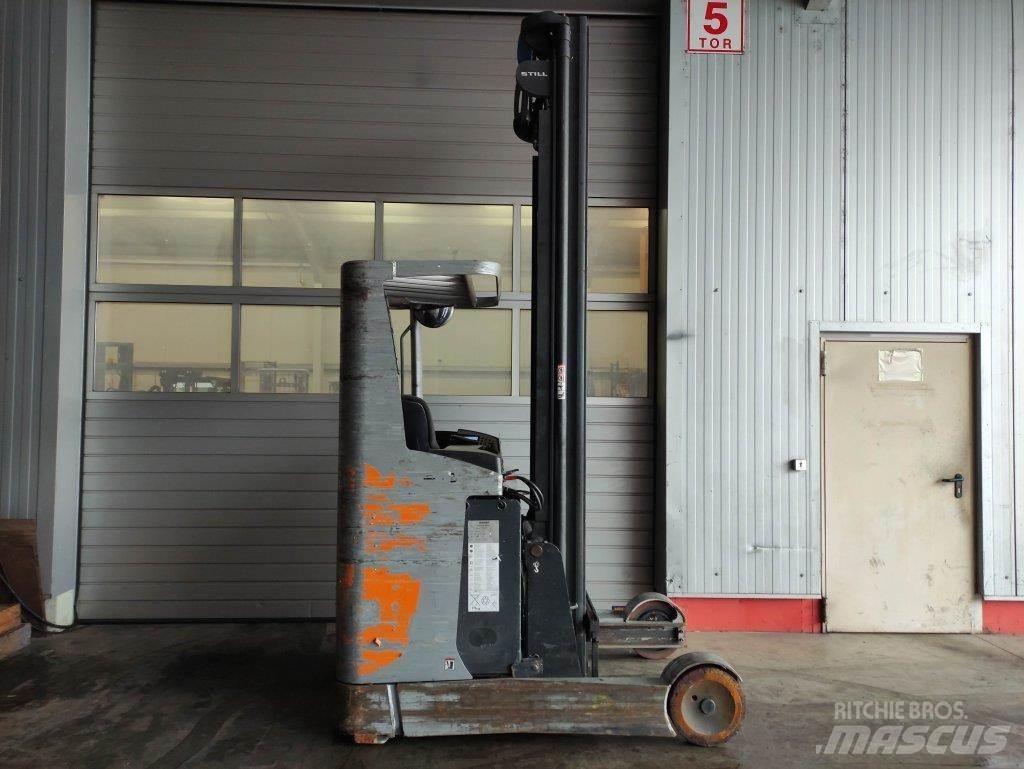 Still FM-X-20 Reach trucks