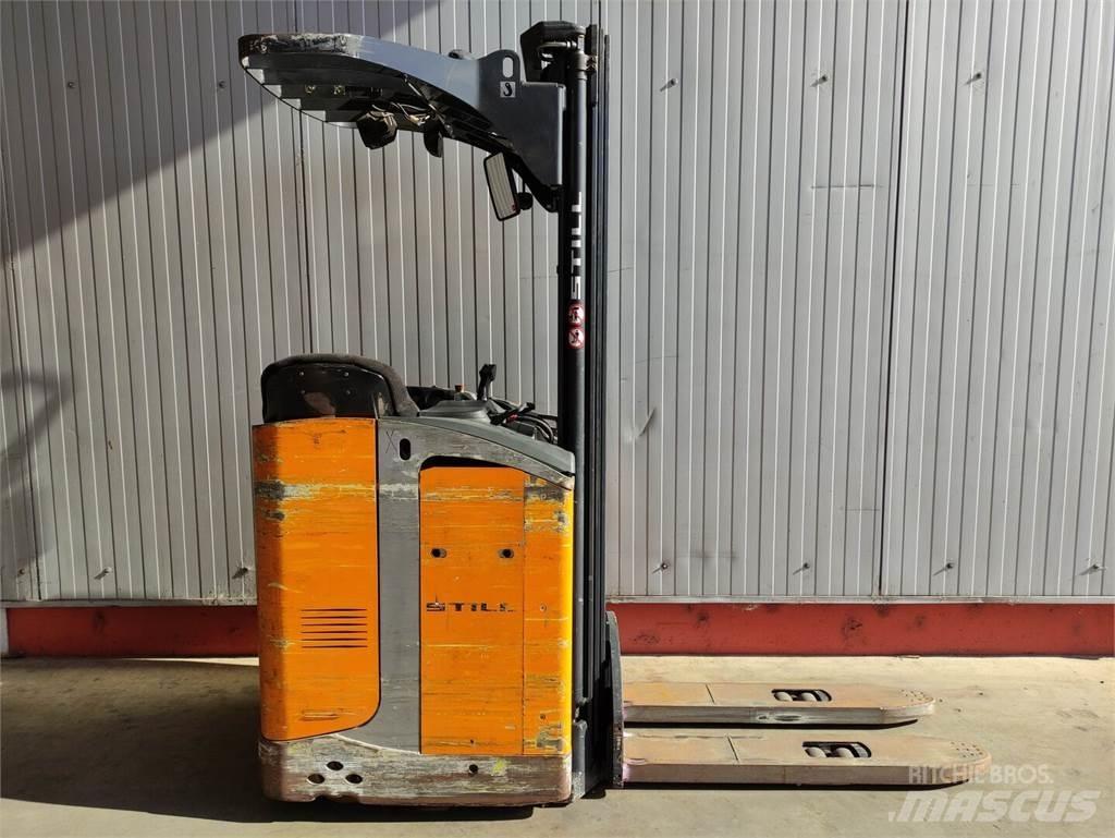 Still FV-Xi-16 Pedestrian stacker