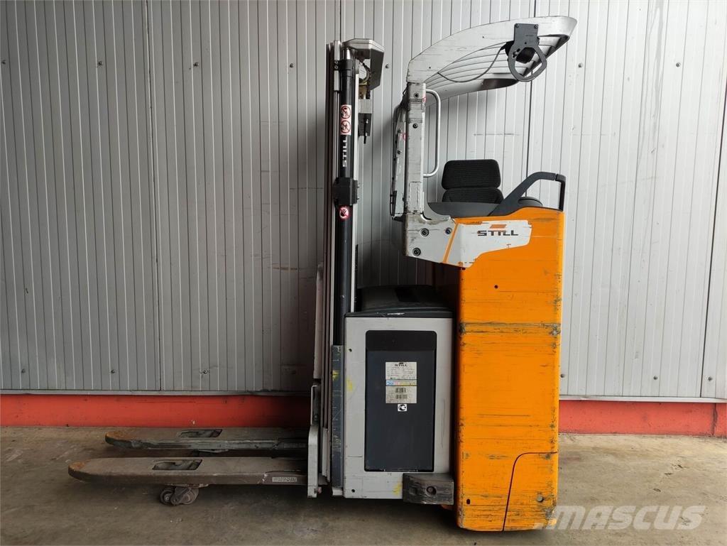 Still FXV16i Pedestrian stacker