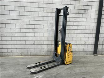 Atlet CS100