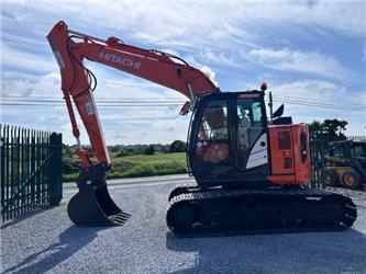 Hitachi ZX 135 US-6