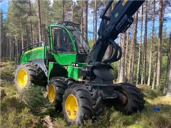 John Deere 1170E