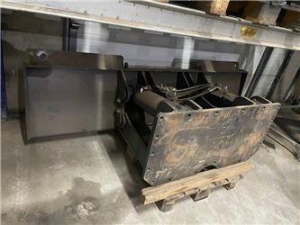 Doosan DX190W dozerblade