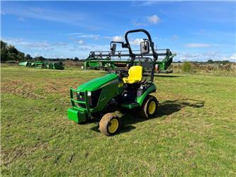 John Deere 1026R