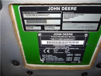 John Deere 1110E